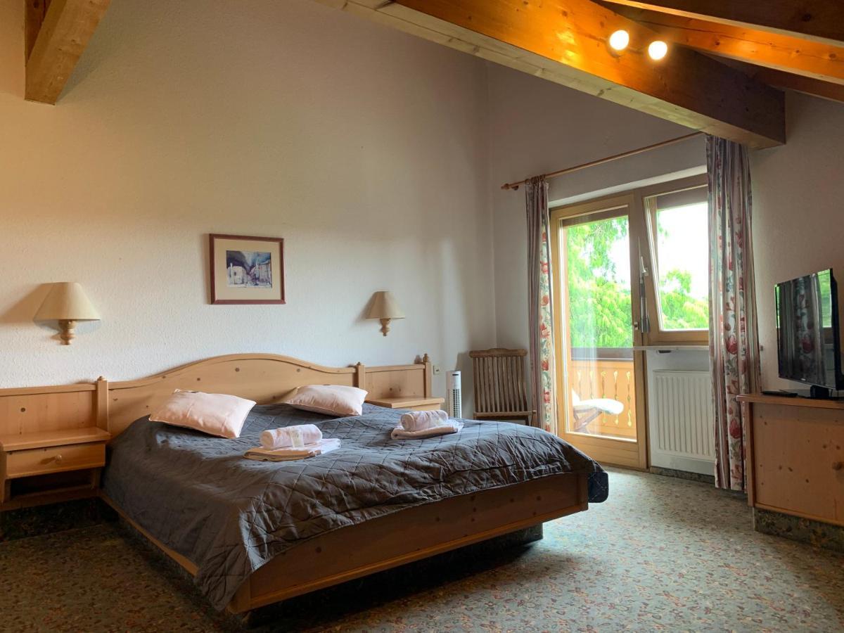 Gasthof Sonnenheim Saaldorf Bagian luar foto